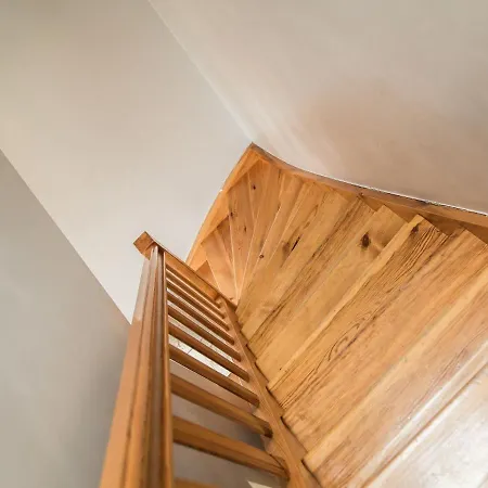 בית נופש Comfortable Bungalow With A Terrace Located In The Ourthedal *